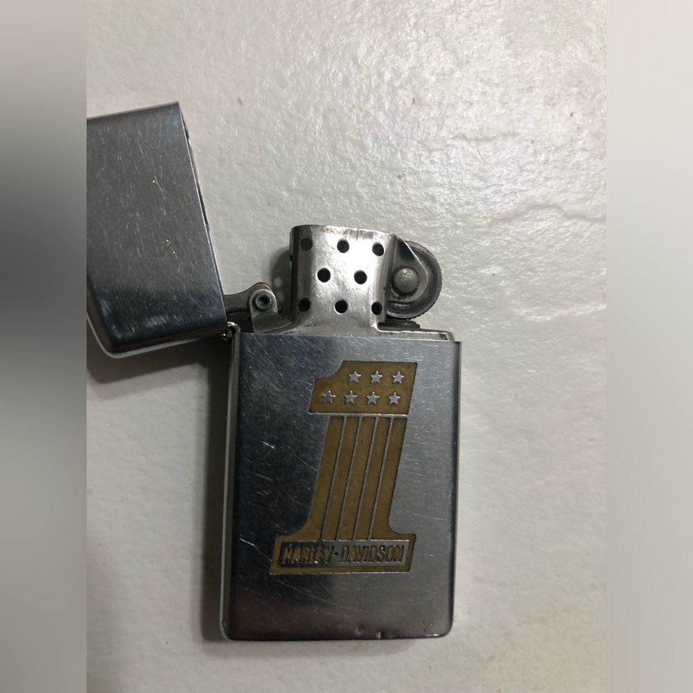 1974 Harley Davidson Zippo